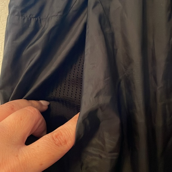 Nike Women’s XL Black Cargo Swoosh Pants 5 Pockets - Picture 5 of 12